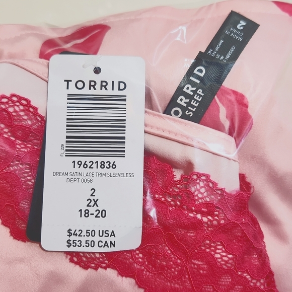 ❤️NWT TORRID SLEEP CAMI - LACE TRIM TANK - LIPS PRINT DREAM SATIN SOFT PLUS SIZE - Picture 6 of 12